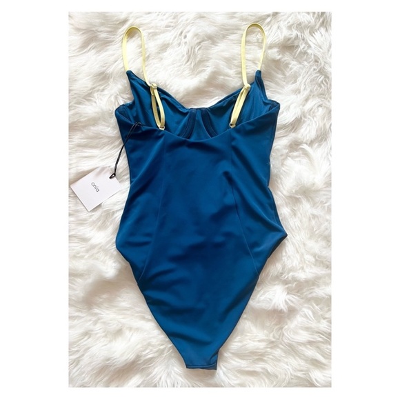 New! ONIA Isabella Two-Tone One Piece Swimsuit - Picture 9 of 10